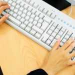 Как переключиться на клавиатуре с русского на английский