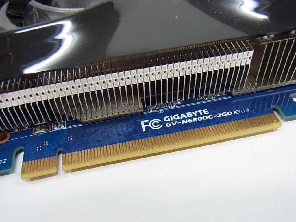 Текстолит GeForce GTX 680